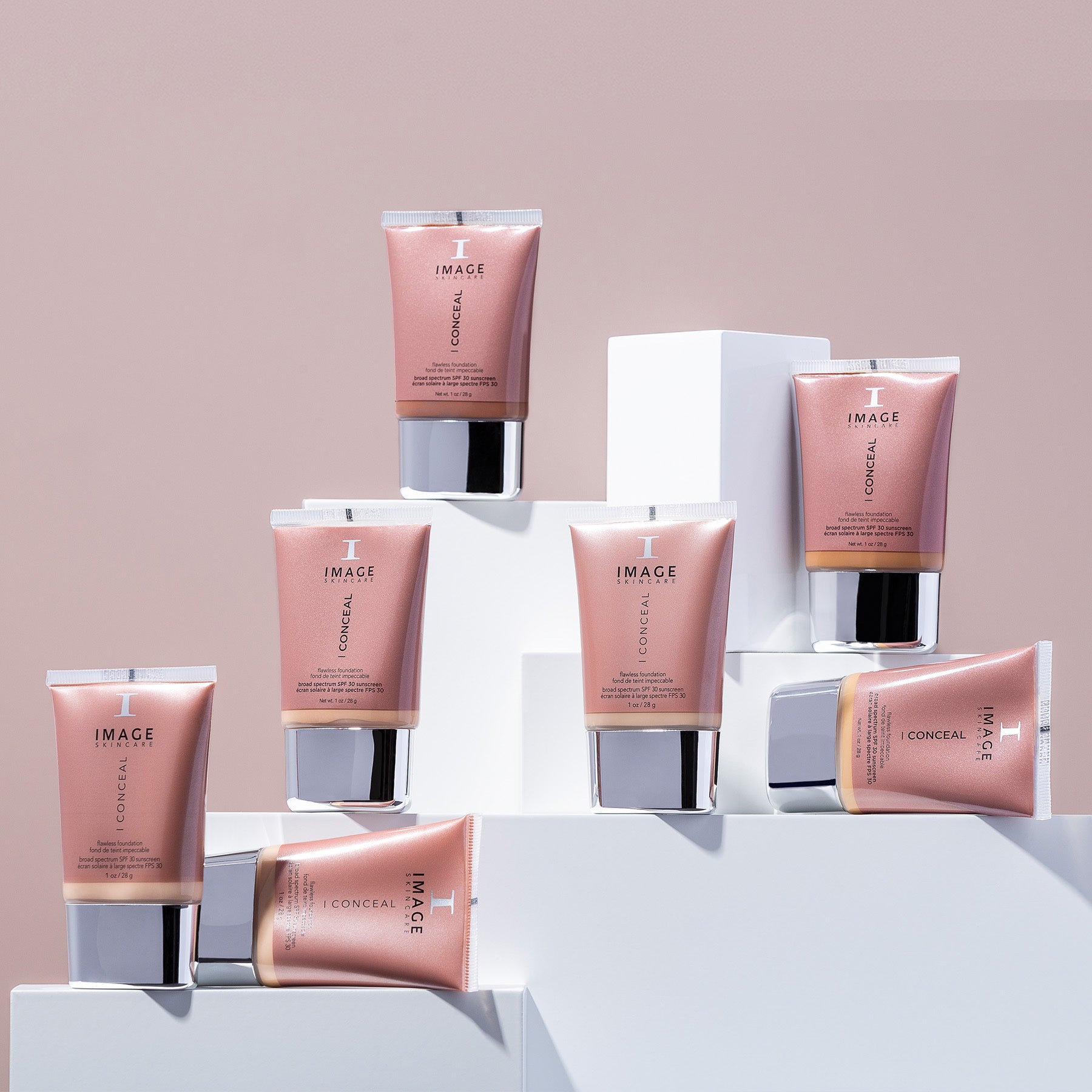 I CONCEAL flawless foundation broad-spectrum SPF 30 sunscreen Mahogany