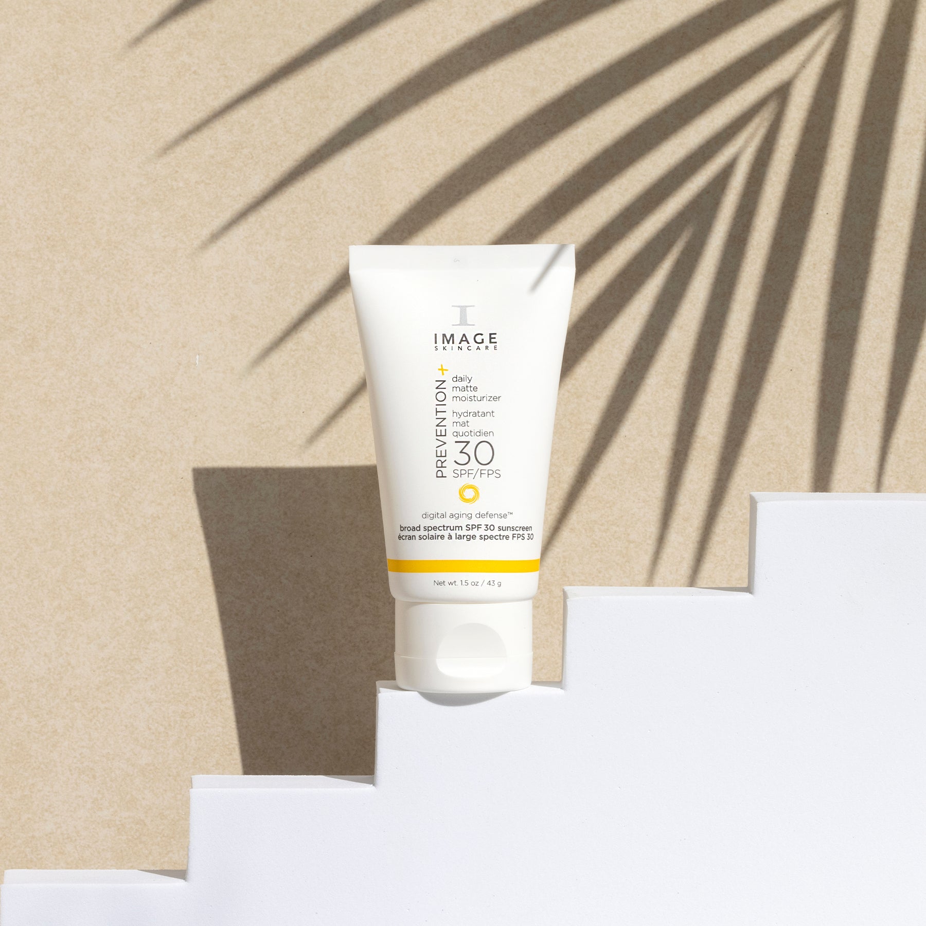 PREVENTION+® daily matte moisturizer SPF 30 discovery-size