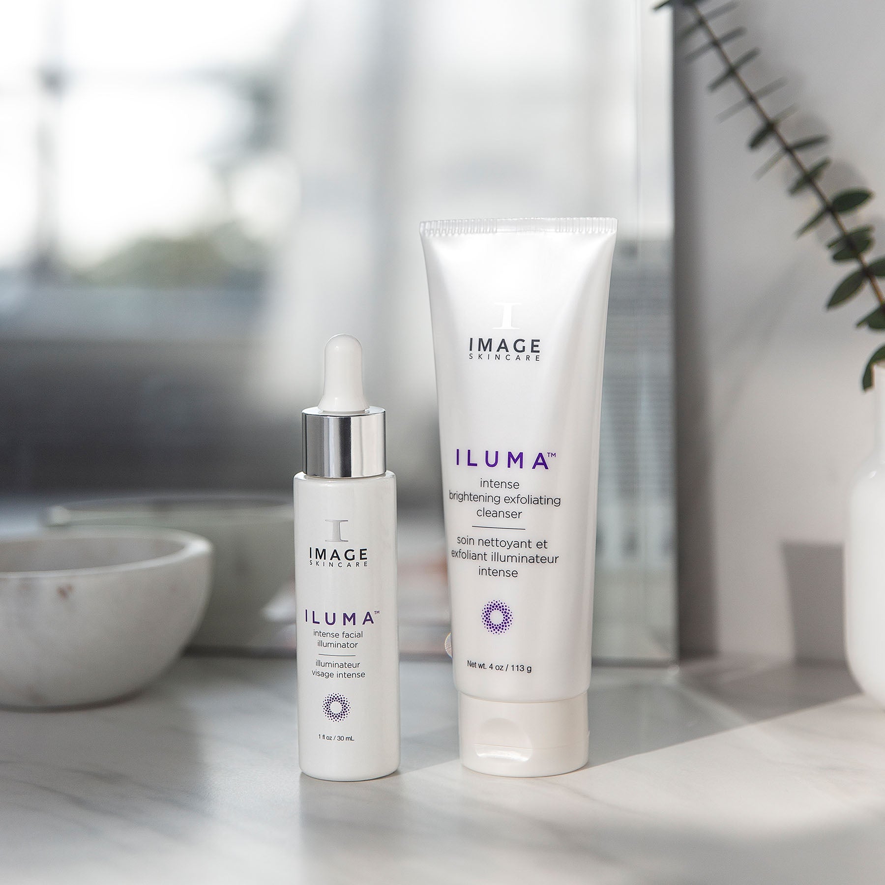 ILUMA® intense brightening exfoliating cleanser