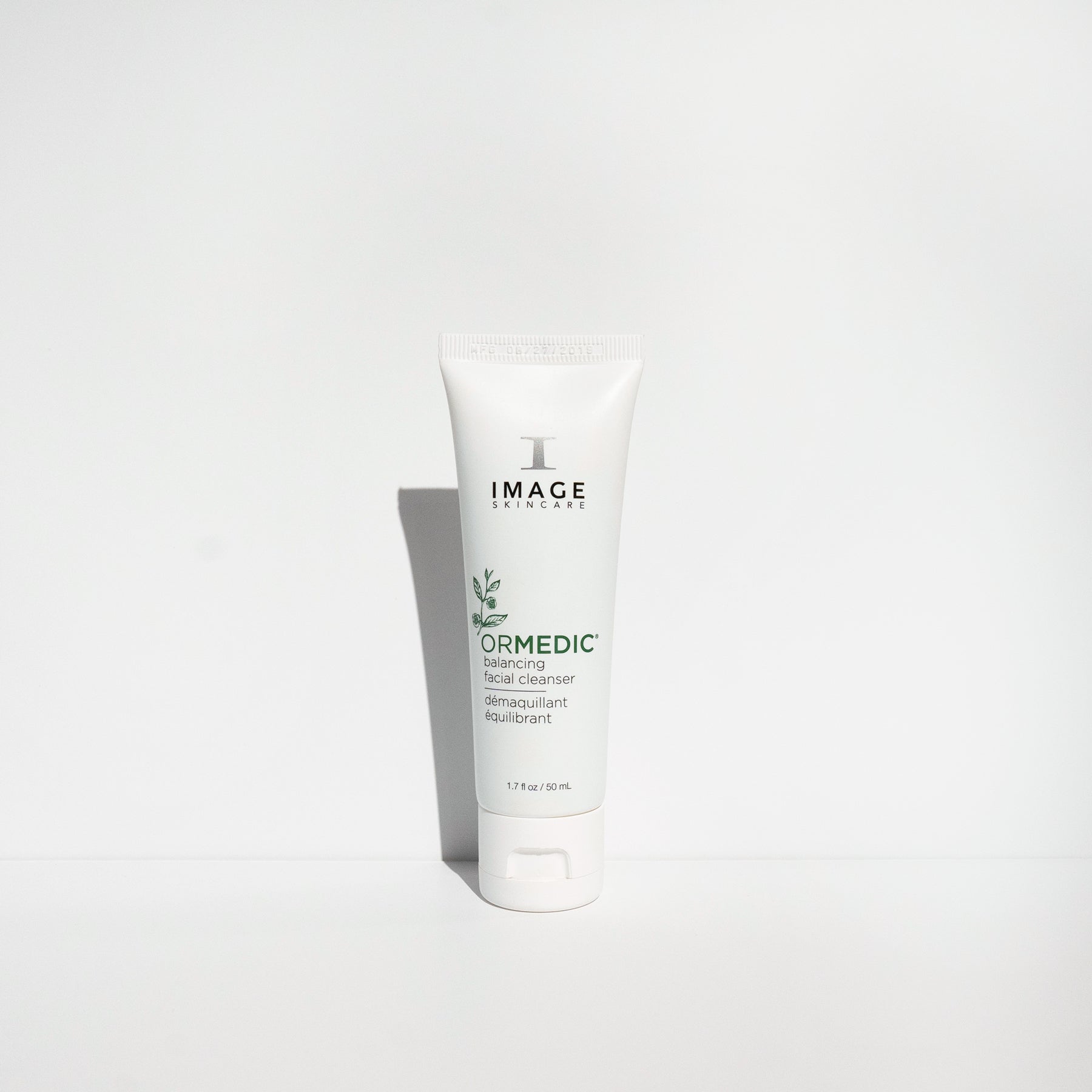 ORMEDIC® balancing facial cleanser discovery-size